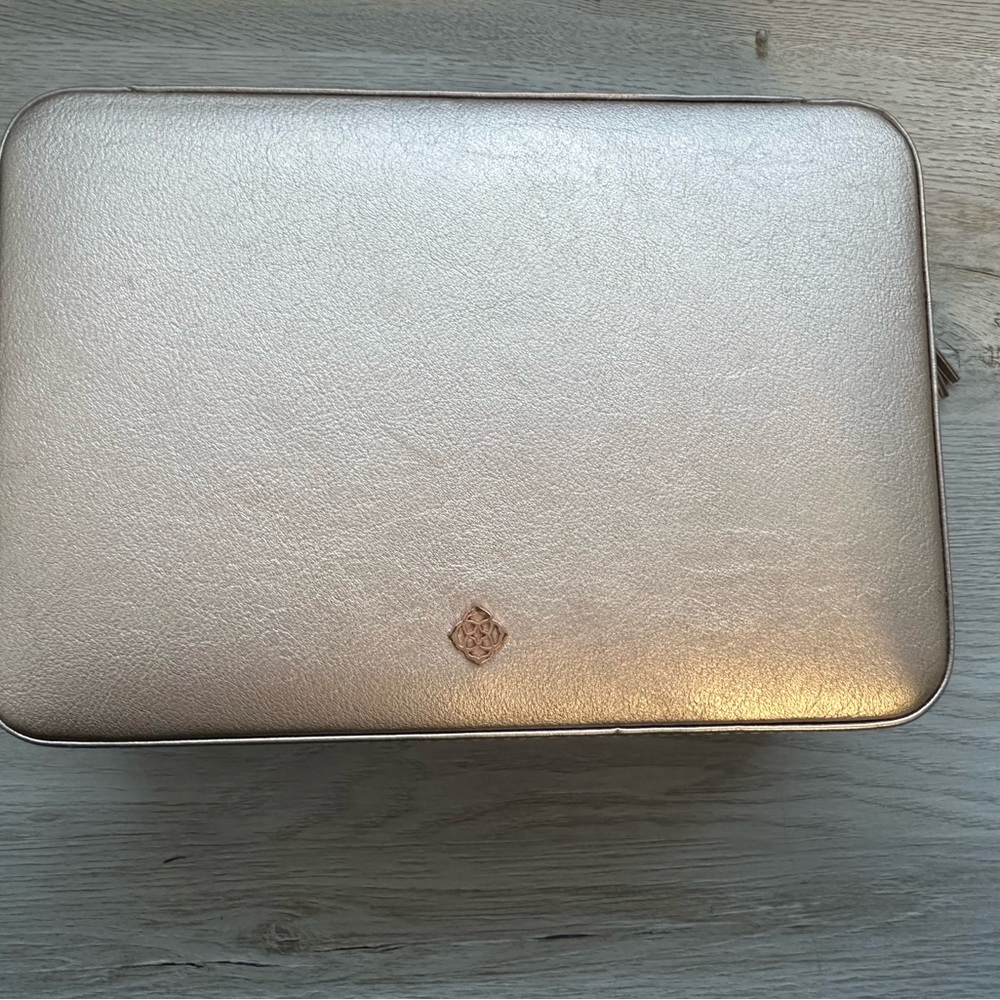 Kendra Scott Rose Gold Jewelry Travel Case